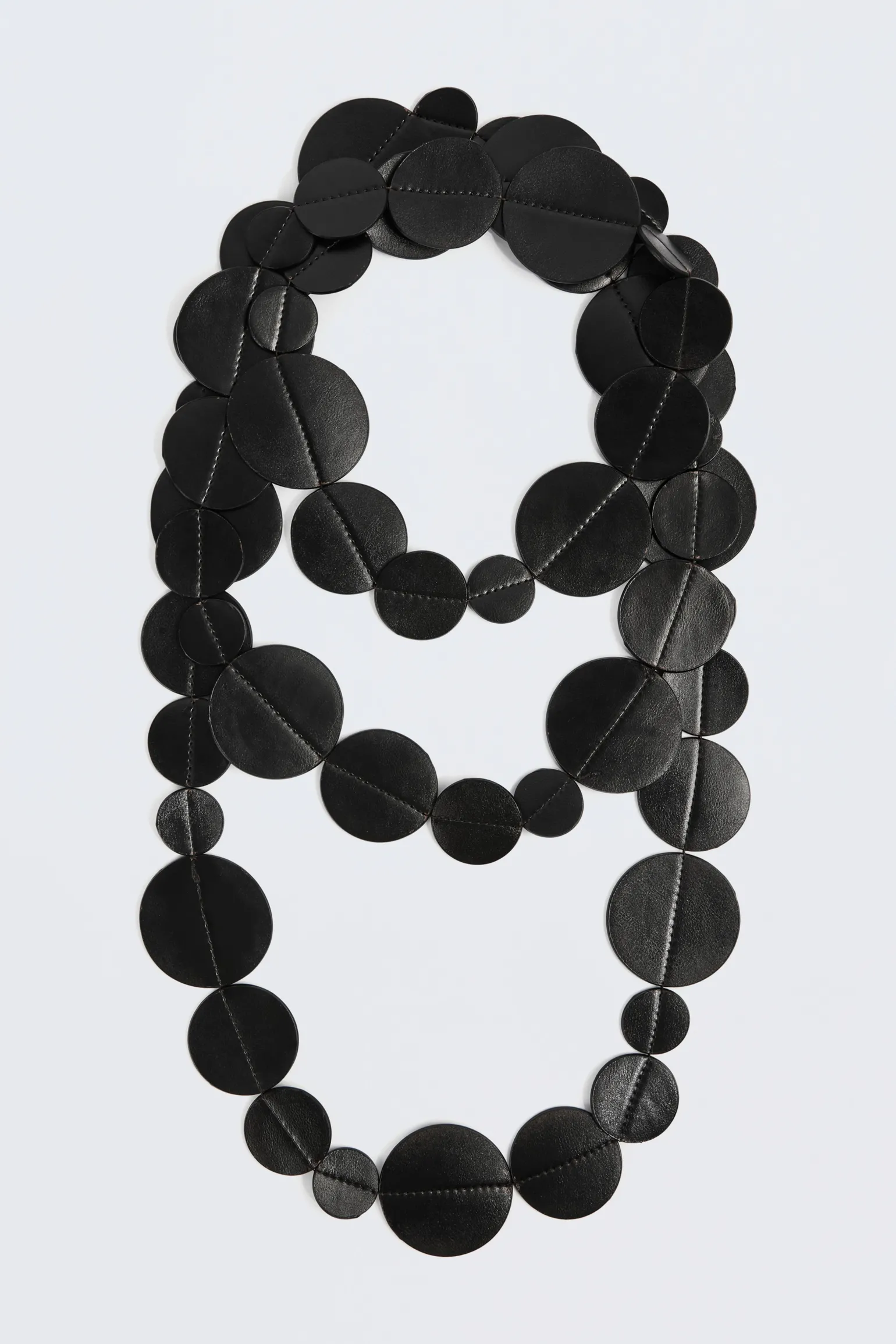 COLLIER LONG Ã POIS
