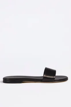 MULES PLATES AVEC BANDE