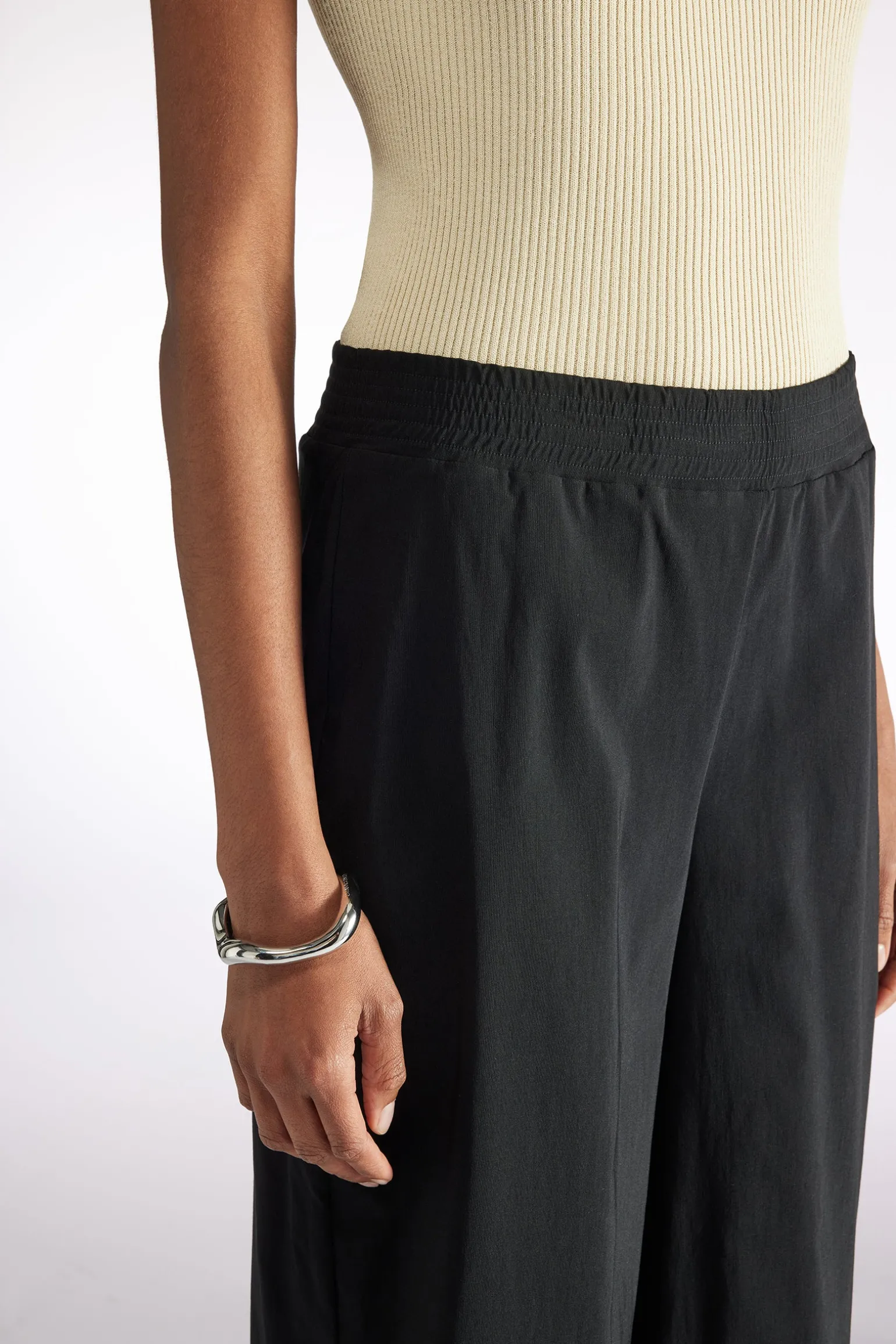 PANTALON CROP