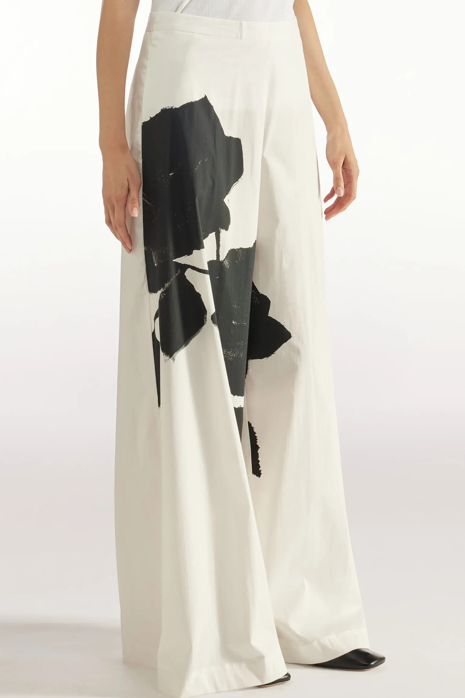 PANTALONE ILARIA