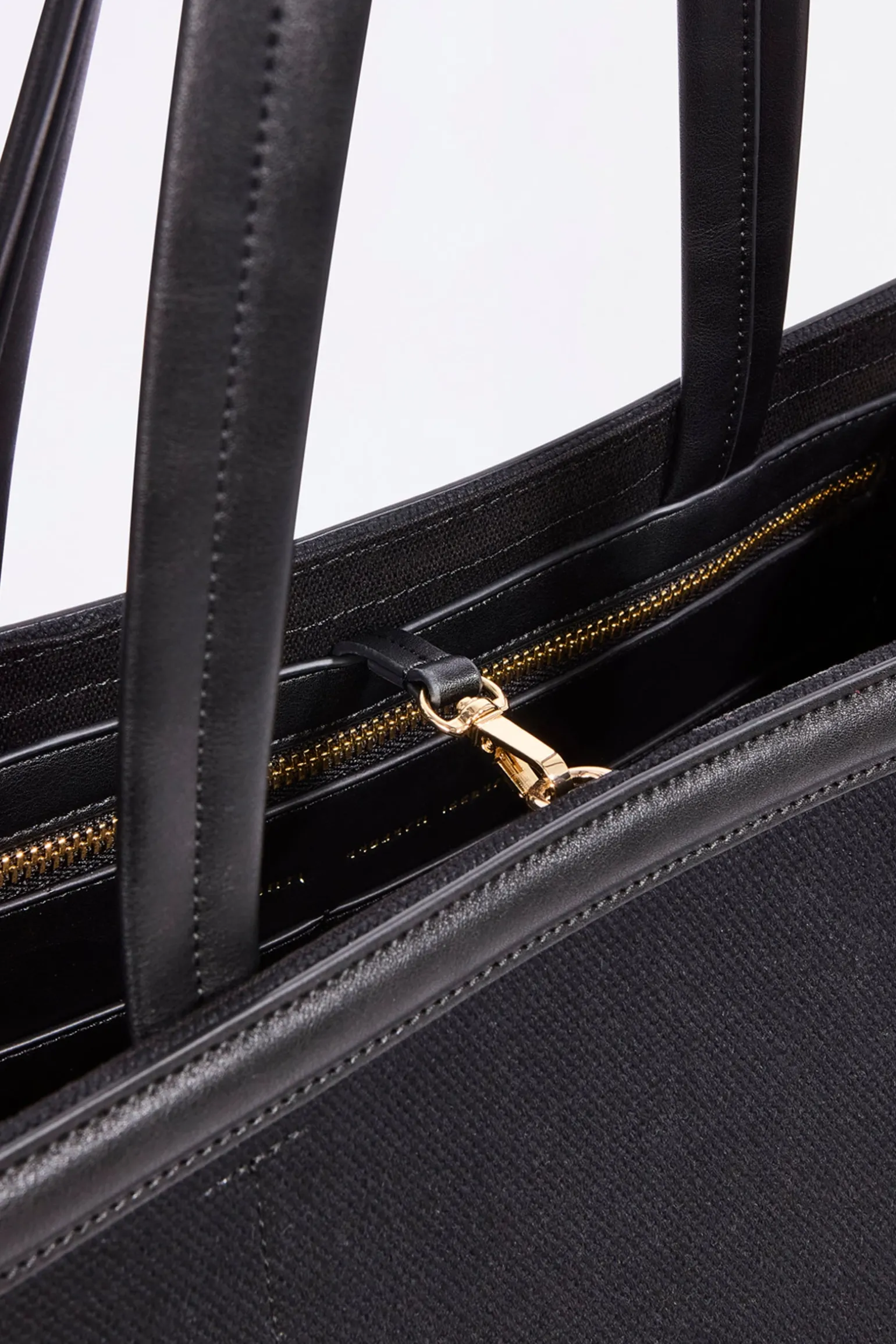 SAC Ã MAIN GRAND
