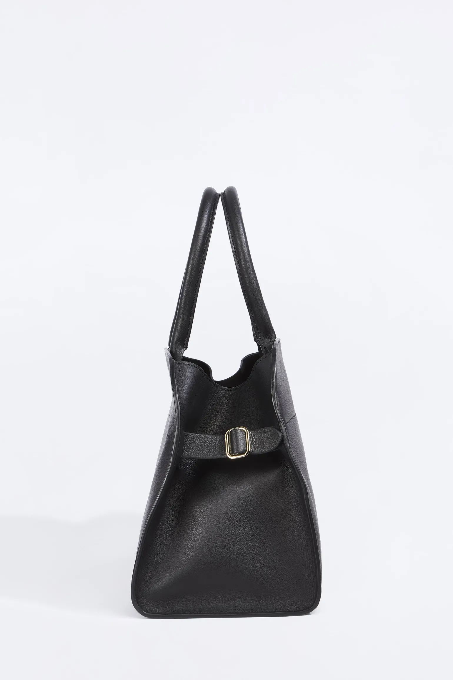 SAC Ã MAIN MOYEN