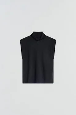 TOP AVEC ÃPAULES REMBOURRÃES