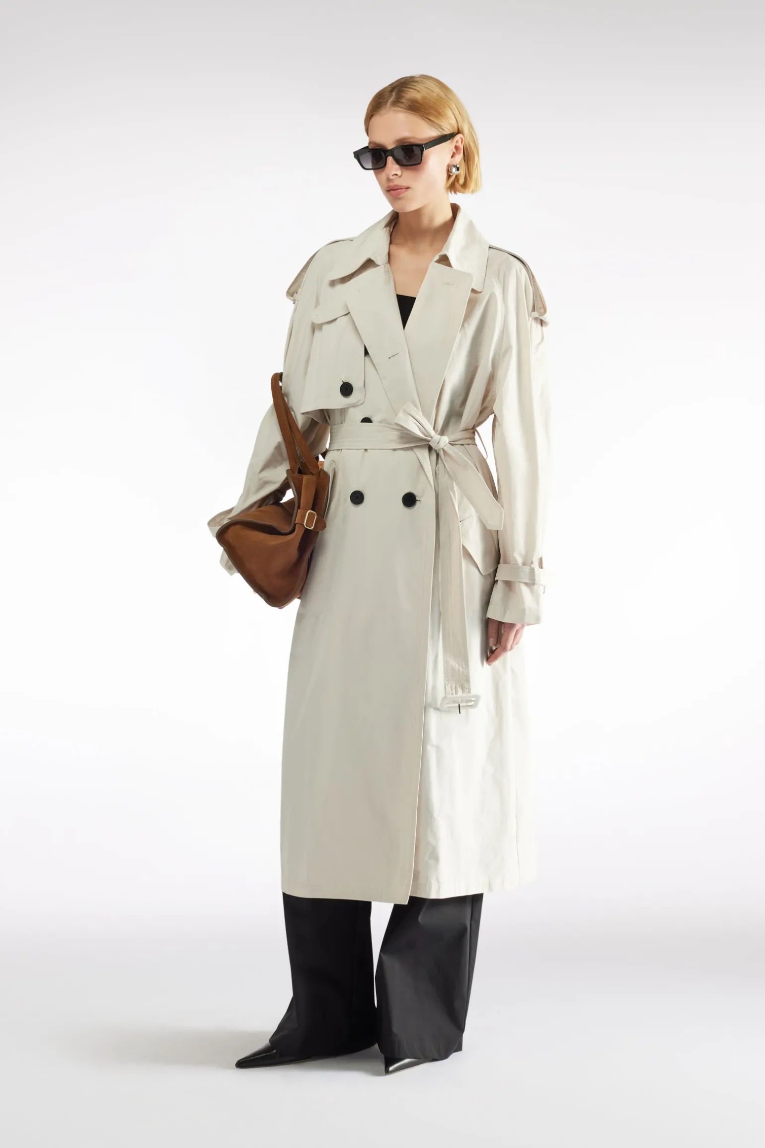 TRENCH EN NYLON Ã MÃMOIRE DE FORME