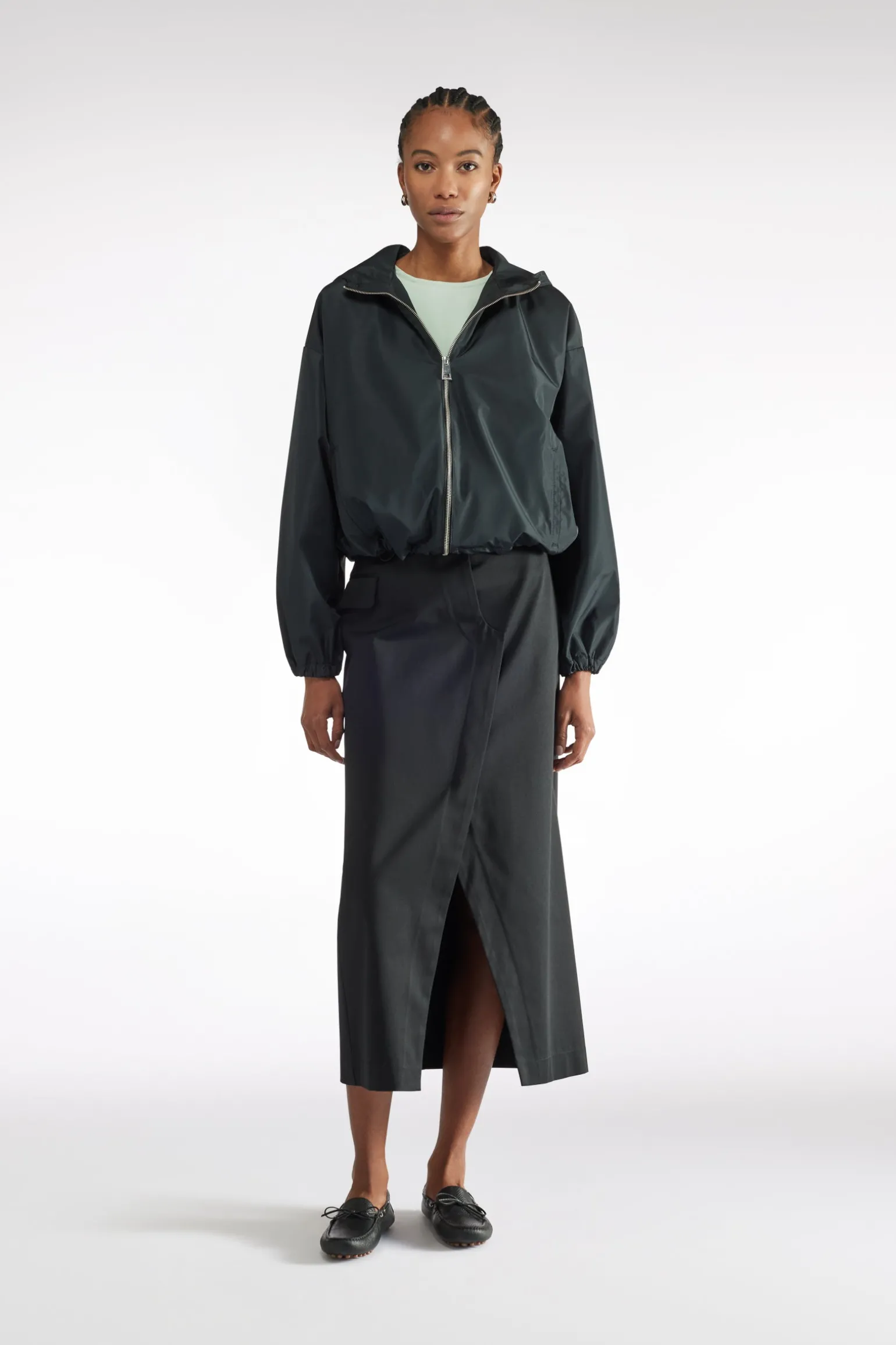 VESTE Ã CAPUCHE EN TAFFETAN